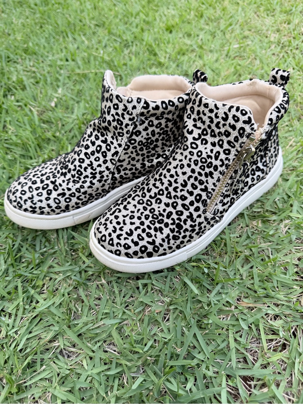 Harper Canyon Metallic Leopard-Print High Tops